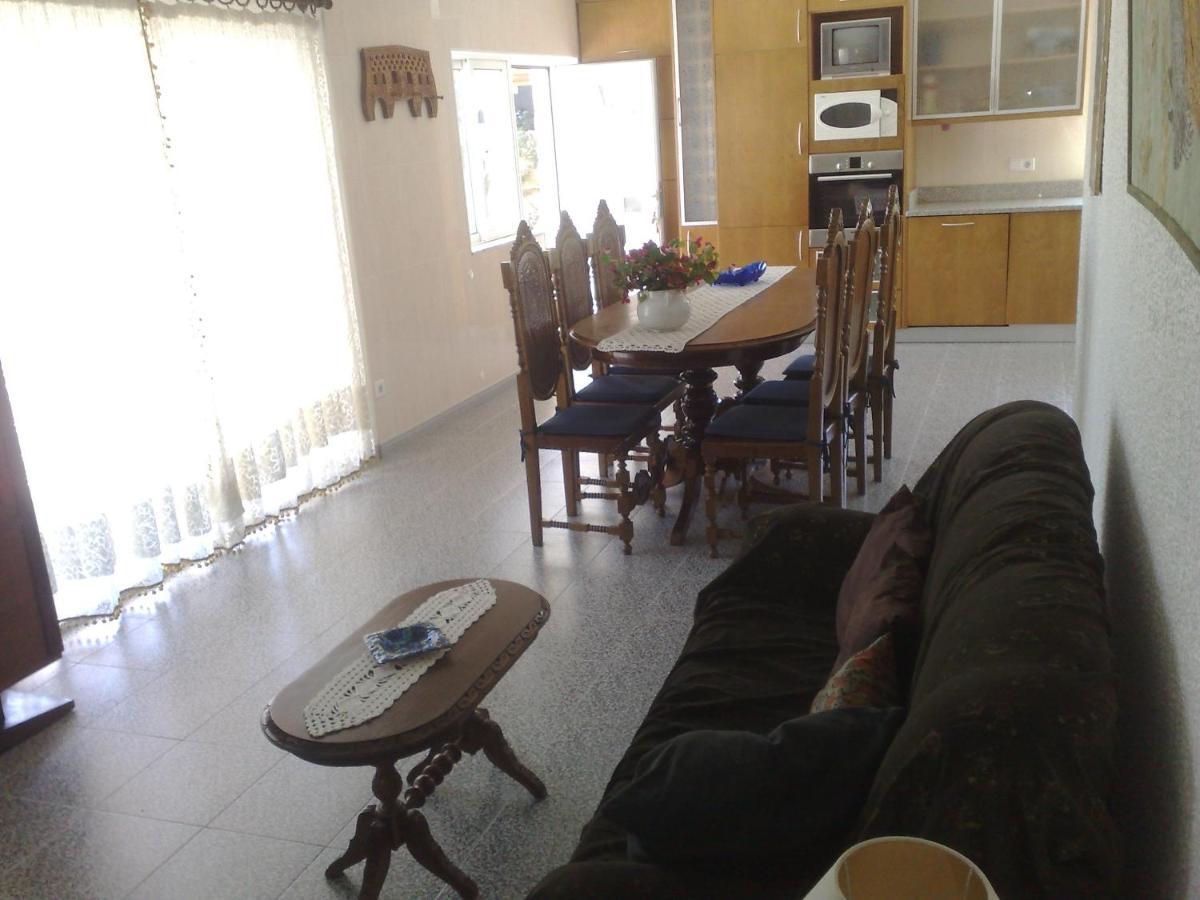 Room Villa Ribeiro Pilgrims Way To Santiago Bike A Garage For Marinhas Esposende Eksteriør bilde