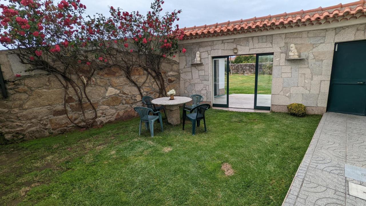 Room Villa Ribeiro Pilgrims Way To Santiago Bike A Garage For Marinhas Esposende Eksteriør bilde