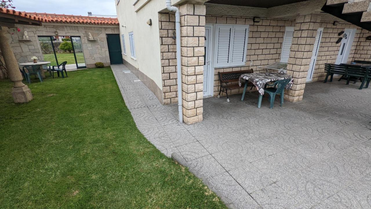Room Villa Ribeiro Pilgrims Way To Santiago Bike A Garage For Marinhas Esposende Eksteriør bilde